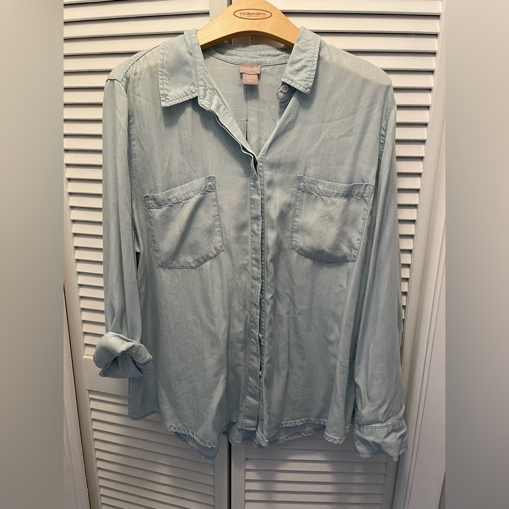 Chico’s Jean Shirt L